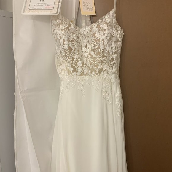 Scoop Neck A-Line Dress with Dramatic Illusion Cutout Train STYLE 66200 - Picture 3 of 6